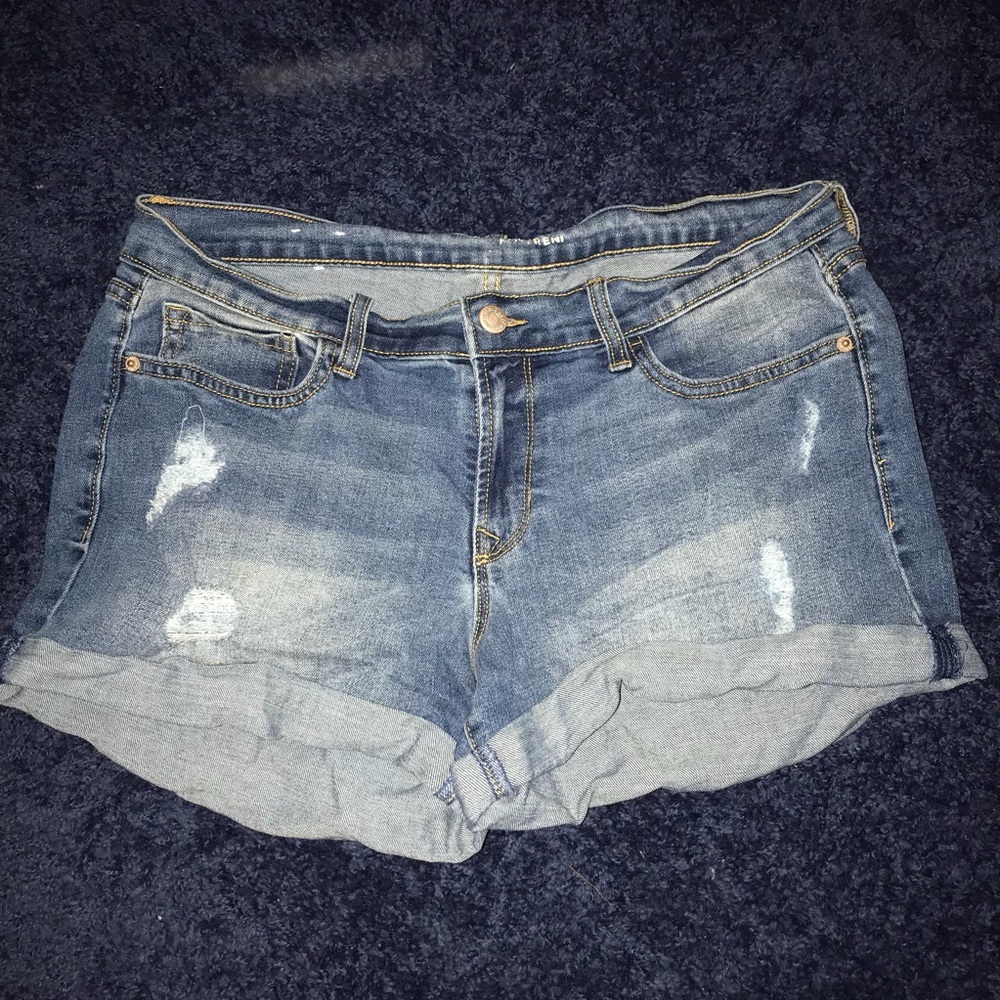 Distressed Old Navy shorts